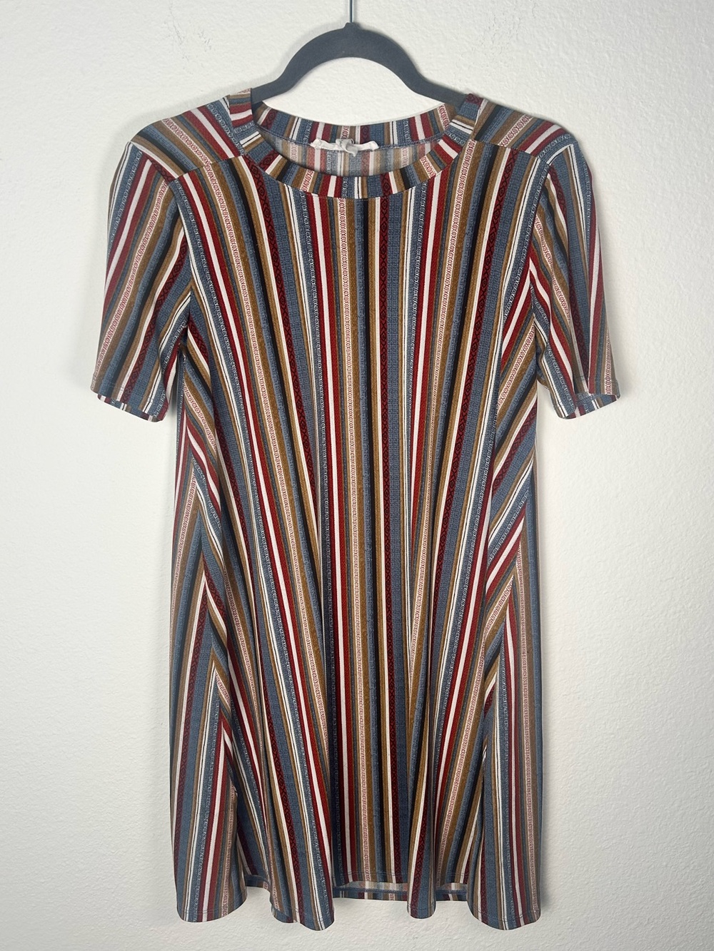 BCBGeneration Multicolor Vertical Stripe Short-Sleeve Dress
